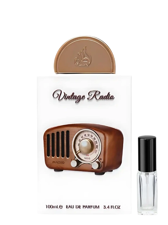 Vintage Radio Lattafa - odlewka niszowych perfum dostępna w Perfame. Nostalgiczny zapach o nutach tytoniu, wanilii i przypraw.
