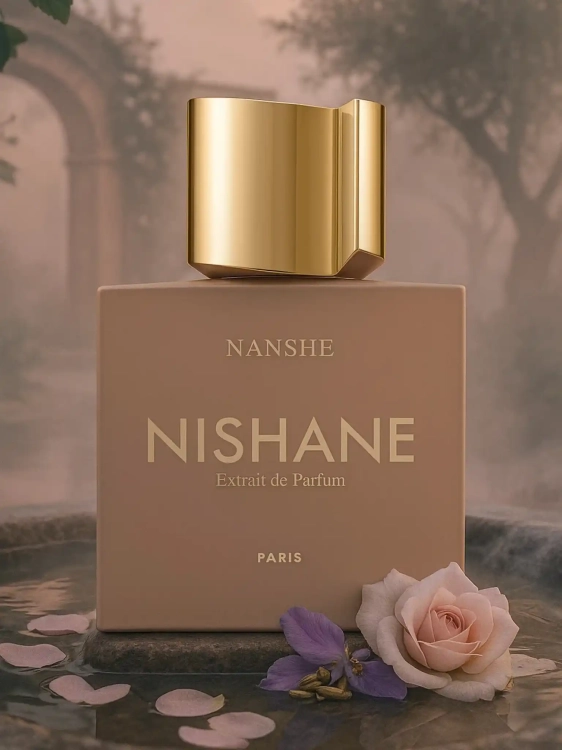 Nanshe Nishane – odlewka artystycznych perfum dostępna w Perfame. Kwiatowo-korzenna kompozycja z kardamonem i różą.