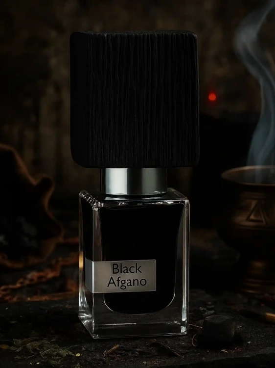 Odlewka Nasomatto Black Afgano – gęsta żywica, ciemne drewno i dymno-ziołowe akordy tworzą mroczny, intensywny, niszowy zapach o potężnej głębi. Dostępny w Perfame.