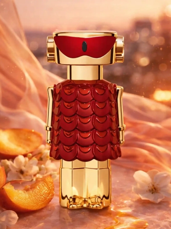 Odlewka Rabanne Fame In Love – mango, jaśmin i wanilia tworzą słodki, romantyczny zapach. Dostępny w Perfame.