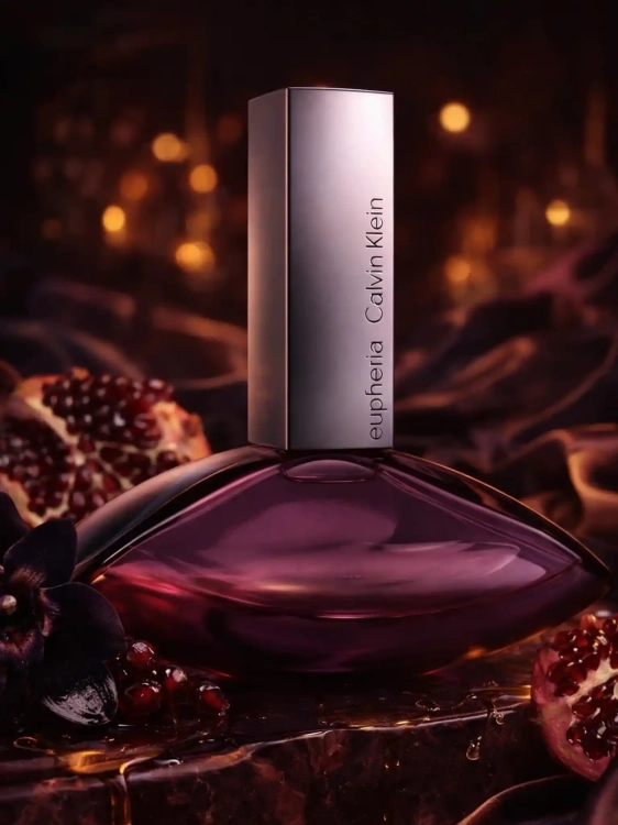 Odlewka Calvin Klein Euphoria – granat, orchidea i ambra tworzą zmysłowy, kobiecy zapach. Dostępny w Perfame.