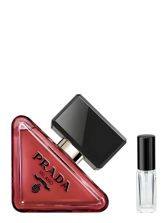 Odlewka Prada Paradoxe Radical Essence – białe kwiaty, ambra i nowoczesna słodycz tworzą futurystyczny zapach. Dostępny w Perfame.