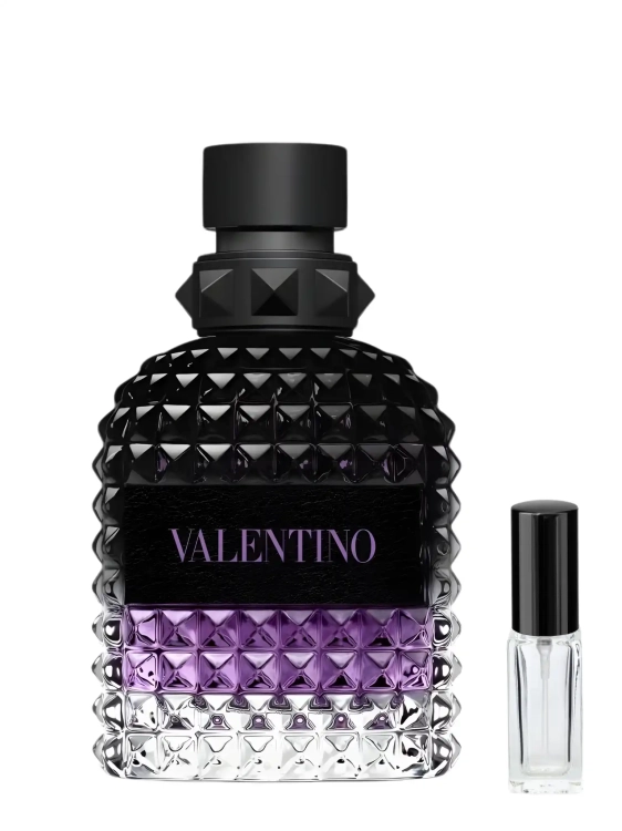 Odlewka Valentino Uomo Born in Roma Purple Melancholia – aromatyczne przyprawy, lawenda i drzewna głębia tworzą nowoczesny, tajemniczy zapach na wieczór. Dostępny w Perfame.