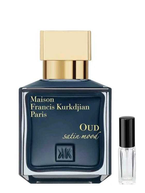 Odlewka Oud Satin Mood – różane płatki, gęsta wanilia i wyrafinowany oud tworzą luksusowy, jedwabisty, orientalny zapach o zmysłowej głębi. Perfumy dostępne w Perfame.