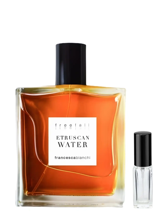 Odlewka Francesca Bianchi Etruscan Water – ziołowe nuty, skóra i ambra tworzą artystyczny, niszowy zapach o surowej, historycznej aurze. Dostępny w Perfame.