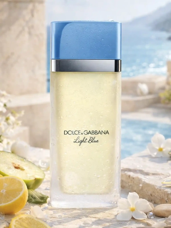 Odlewka Dolce &amp; Gabbana Light Blue Women – cytryna sycylijska, jabłko i cedr tworzą lekki, morsko-cytrusowy zapach idealny na lato. Dostępny w Perfame.