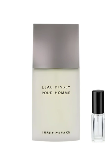 Szklana odlewka kultowej kompozycji L'Eau d'Issey dostępna w Perfame. Yuzu i nuty wodne tworzą ponadczasowy, rześki aromat.