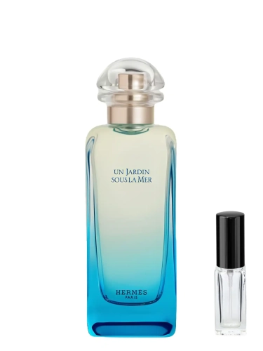 Szklana odlewka morskiego aromatu Hermès Un Jardin Sous la Mer w ofercie Perfame. Orzeźwiające, wodne akordy budują aurę podwodnego ogrodu.